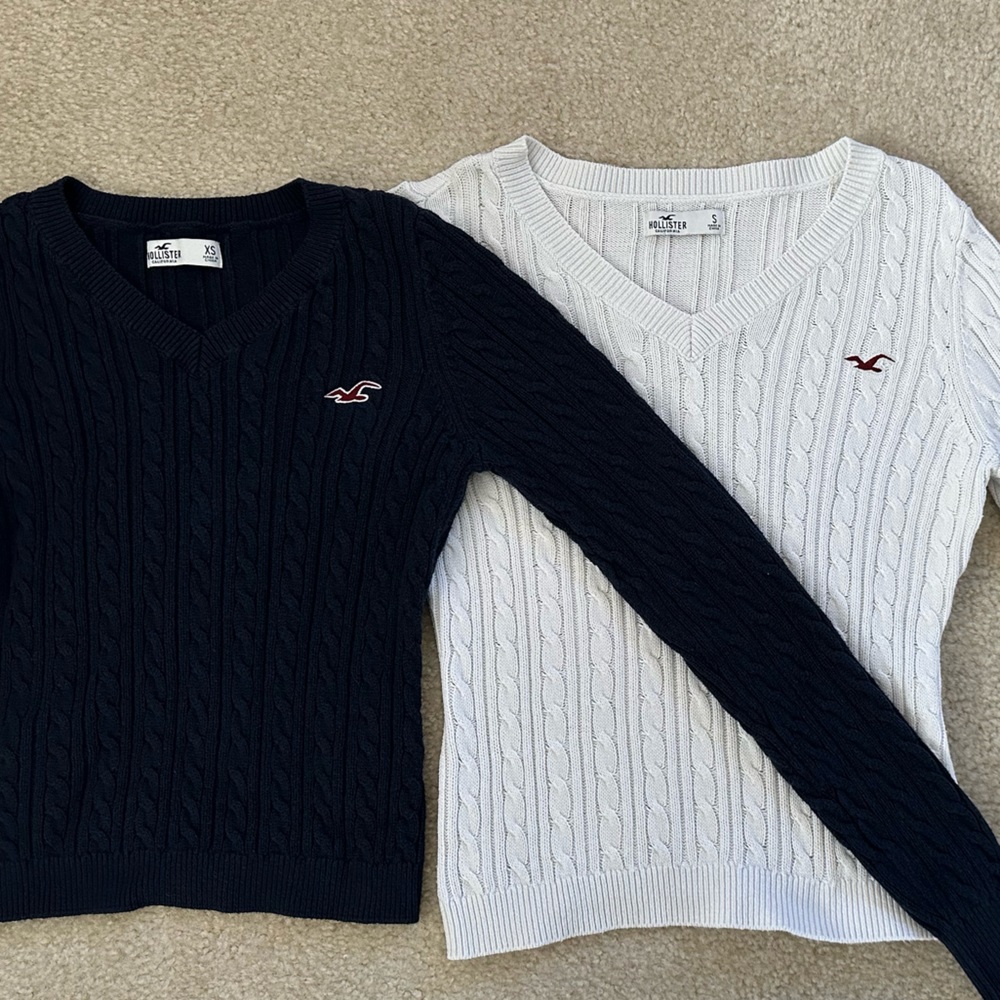 2 Hollister Sweaters